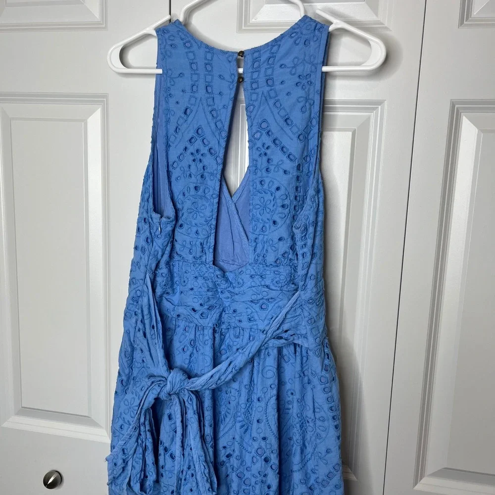 Maeve Anthropologie Blue Eyelet Midi Dress Size 12 Tie Waist Boho - Picture 7 of 15